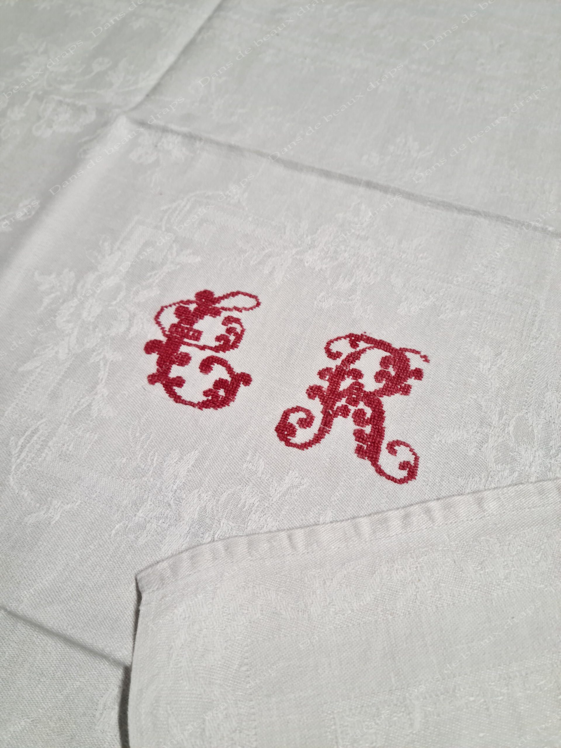 10 serviettes de table en damassé de lin monogramme TR. – Image 5